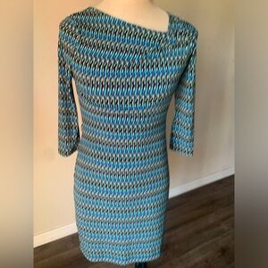 Calvin Klein medium, three-quarter sleeve dress